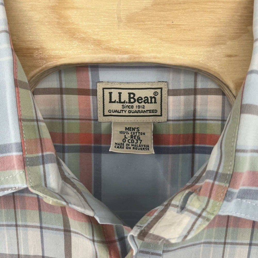 L.L. Bean Button Up Plaid Short Sleeve Shirt Size Large - Picture 2 of 5